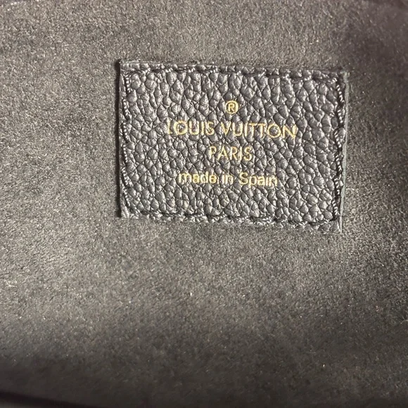 Louis Vuitton Bicolor Petite Palais Sold - Picture 13 of 16